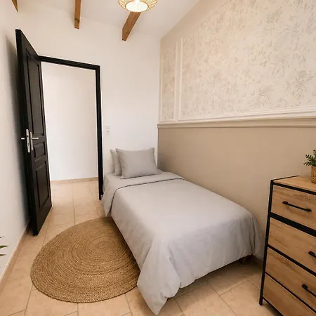 Appartements, Parking Prive Gratuit En Securisee 아이레수르라리스