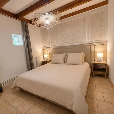 Appartements, Parking Prive Gratuit En Securisee 아파트 *